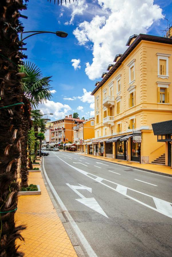 Premium Apartments Villa Herkules Опатия Екстериор снимка